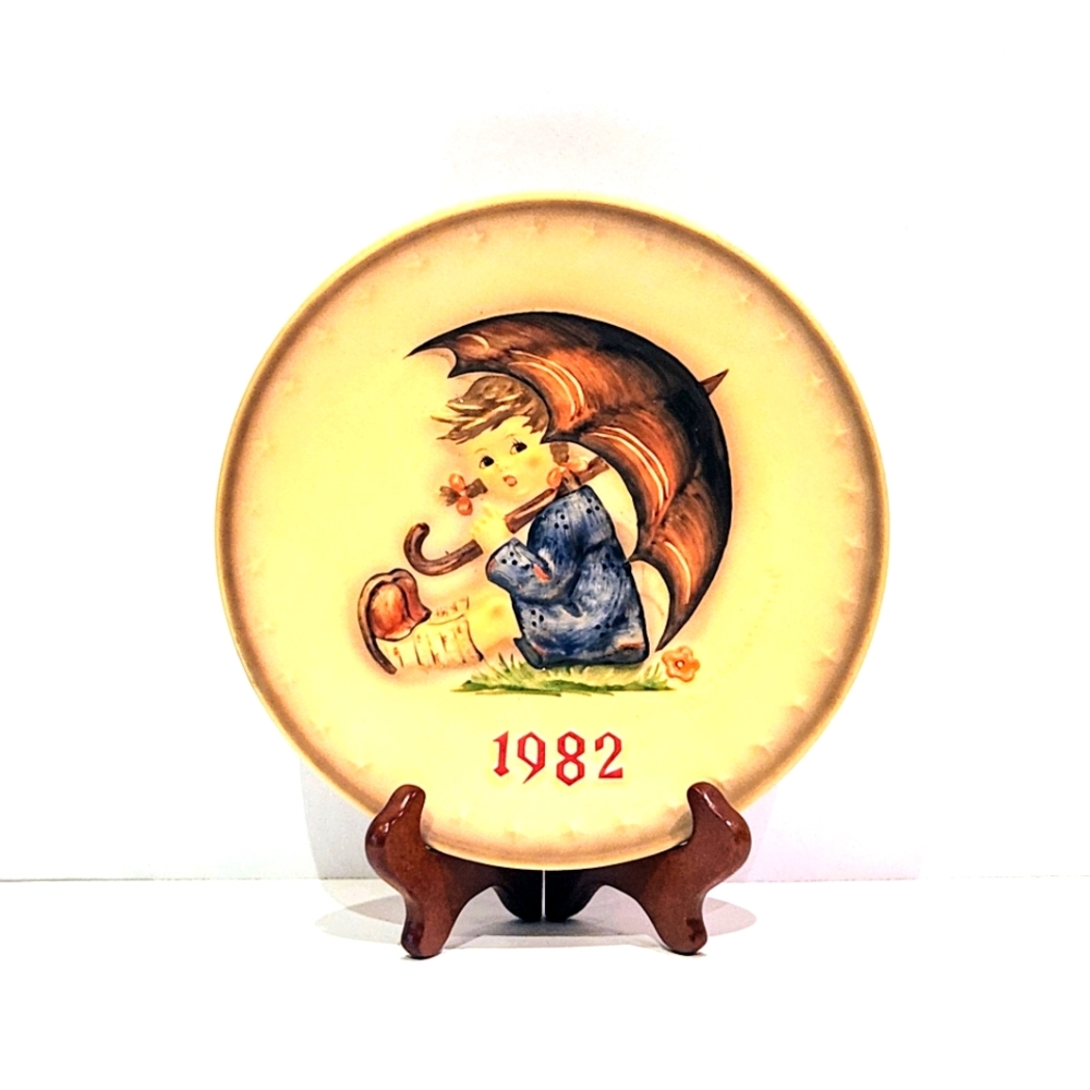 1982 Hummel plate